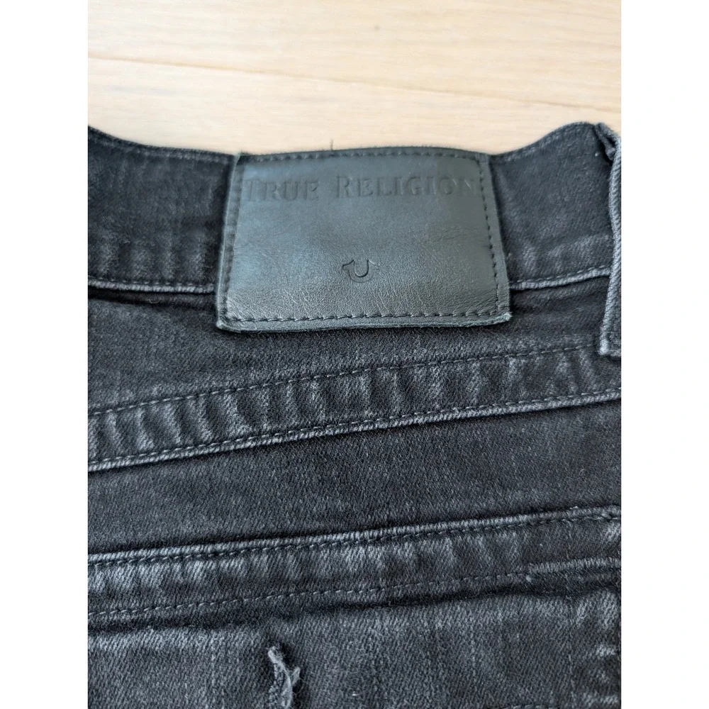 True Religion Ricky Relaxed Straight Black Cutoff Denim Shorts | Men's  33